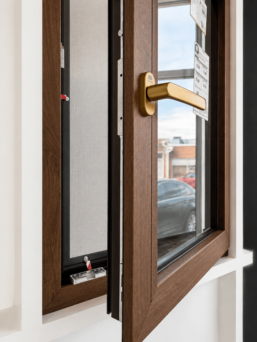 Accessories, Hardware & Design Options on display in our Rockville showroom