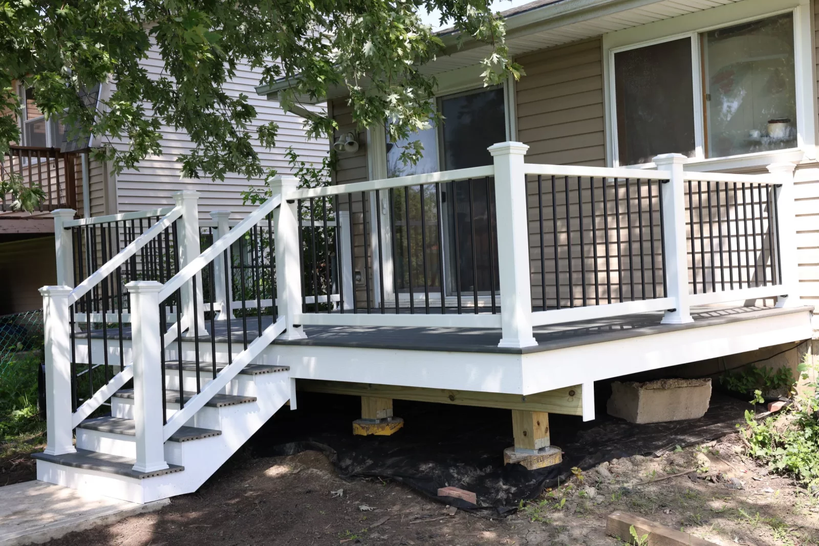 Dave — New Deck Construction gallery photo.